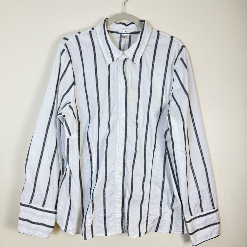 🛍️OldNavy Women Perfect Fit ButtonUp Shirt White Black Stripe Stretch XXL Casual